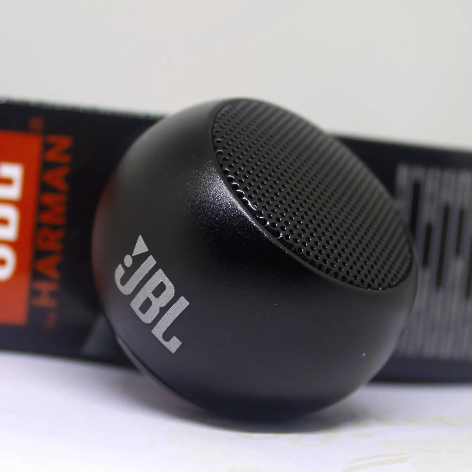 Mini Metal Portable Wireless Bluetooth Speaker – Multi Color